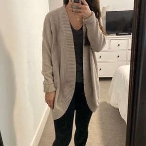 Size L cardigan
